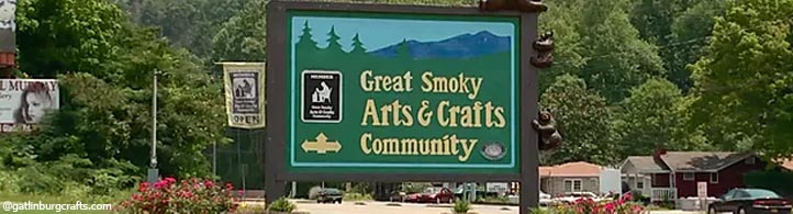 Best Smoky Mountains Souvenirs - Where to Buy Souvenirs in Gatlinburg