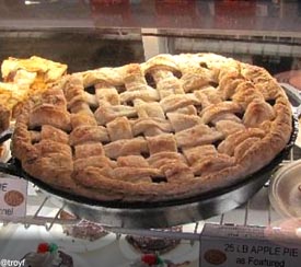 25 lb. Apple Pie at Dollywood