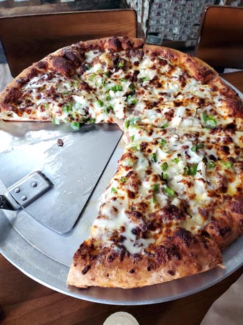 Pizza Pigeon Forge: Best Pizza in Pigeon Forge at locally Owned Pizza at The Cove