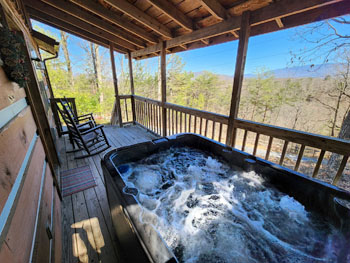 Romantic Smoky Mountain Getaways Cabin with Hot Tub at Autumn Ridge