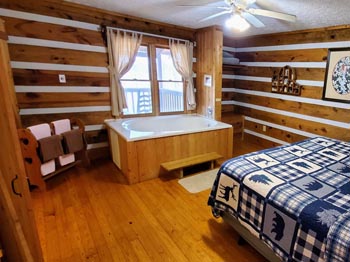 Romantic Smoky Mountain Getaways Cabin with jacuzzi at Autumn Ridge Rentals